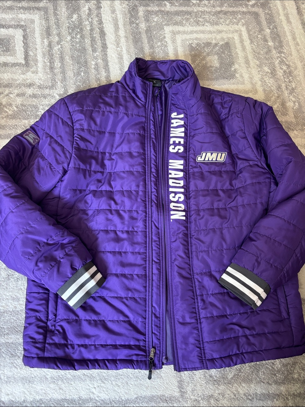 Colosseum James Madison DUKES JMU  Full Zip Puffer Jacket coat never stop XL